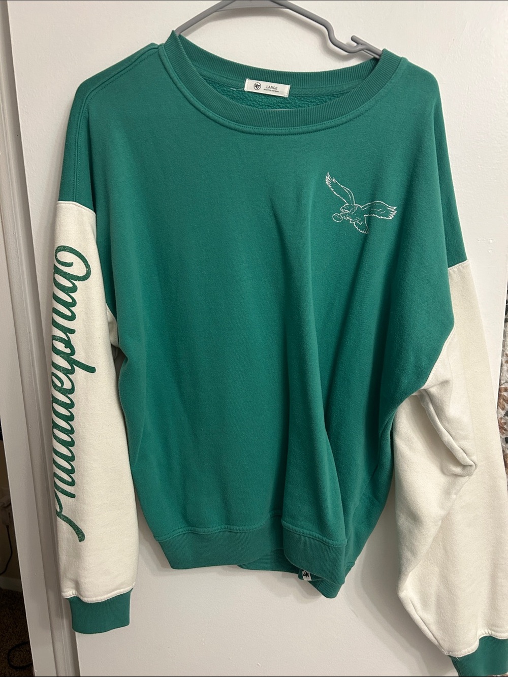 Eagles Pullover Sweatshirt